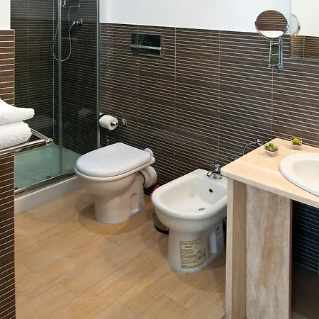 Oda ve Kahvaltı Opera Palermo