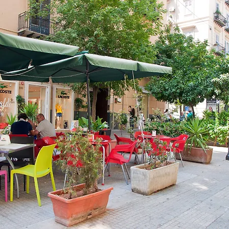 Opera Nocleg ze śniadaniem 4*