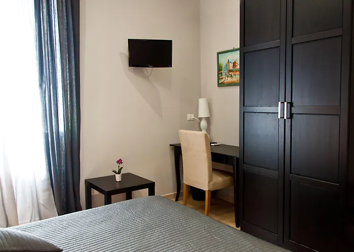 Bed & Breakfast Opera 4*