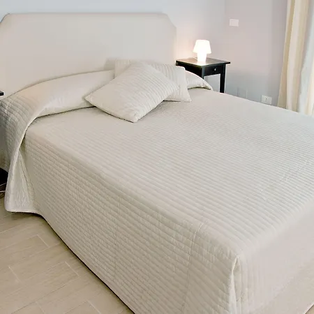 Opera Bed & Breakfast