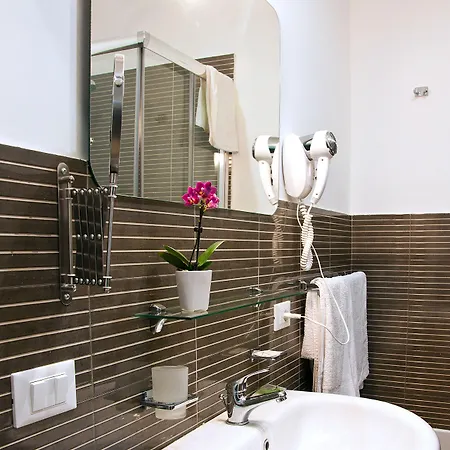 Opera Bed & Breakfast 4*