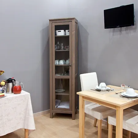 Bed & Breakfast Opera 4*