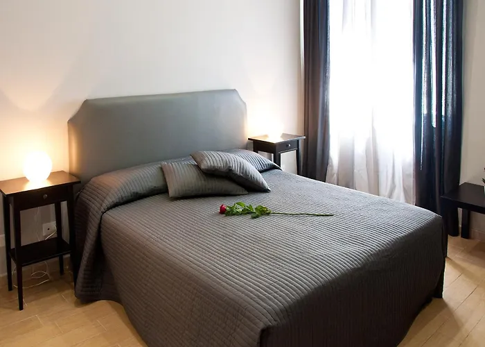 Alojamento de Acomodação e Pequeno-almoço Operà